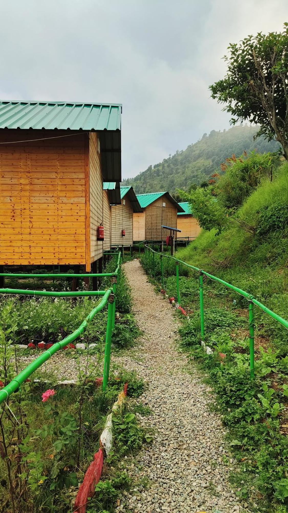 The Sunbird Retreat Resort Nainital Kültér fotó